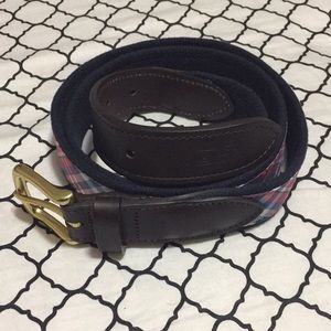 Vineyard vines belt